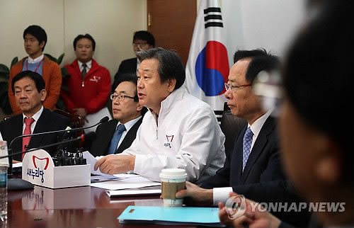 ▲ 새누리당 김무성 총괄선대본부장이 19일 오전 서울 여의도 당사에서 열린 중앙선거대책본부 회의에서 모두발언을 하고 있다. ⓒ연합뉴스