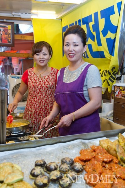 ▲ 박경화, 박미경(왼쪽부터) 자매 사장 ⓒ 정상윤기자