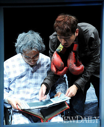 ▲ 극단 학전, 연극 '더 복서(The Boxer)'ⓒ양호상기자