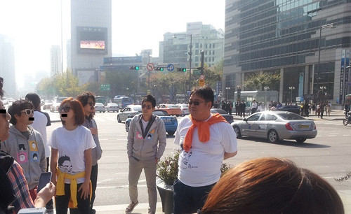 ▲ 10월 26일 광화문 앞에 다시 등장한 막말장이 김용민과 그 동지 탁현민과 김어준, 선거철?