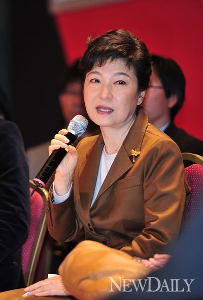 ▲ 새누리당 박근혜 대통령 후보는 2일 