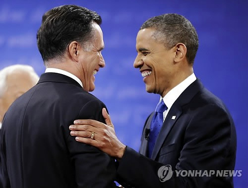 ▲ 버락오바마 미국 대통령(오른쪽)과 밋 롬니 공화당 대통령후보 ⓒ 연합뉴스(자료사진)