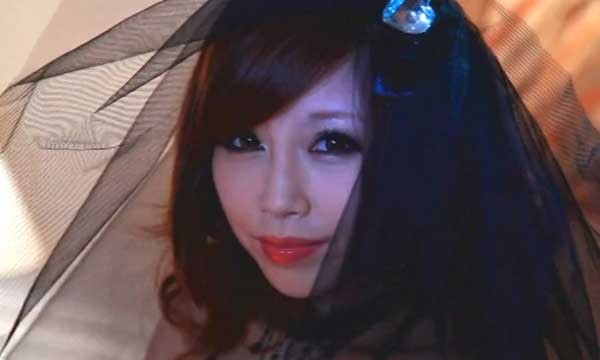 ▲ AKB48 멤버였다가 가족사 때문에 자매가 동시에 AV에 출연했던 야마구치 리코[사진: 일본 웹 검색]