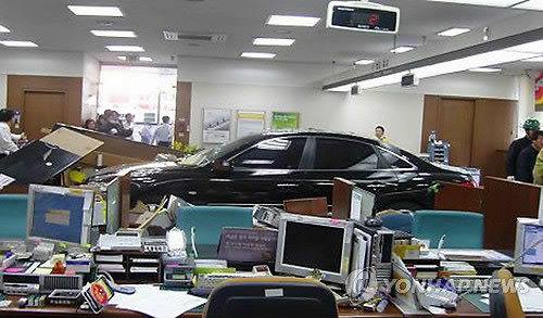 ▲ 차량 급발진 추정 사고 차량(자료사진).ⓒ 연합뉴스