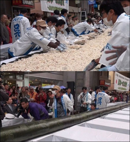 ▲ 일본에서 2천인분의 김밥을 만들고 있는 모습. ⓒ 유투브 화면 캡쳐