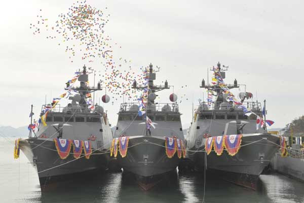 ▲ 미사일고속함(PKG) 1번함 윤영하함의 모습. 총 18척을 도입할 예정이다.