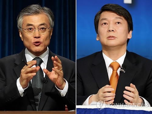 ▲ 사진 왼쪽은 20일 문재인 후보가 한국방송기자클럽 주최 대선후보 초청 토론회에 참가한 모습. 오른쪽은 안철수 후보가 한국기자협회 주최로 열린 초청 토론회에 참가한 모습. 2012.11.20 ⓒ 연합뉴스