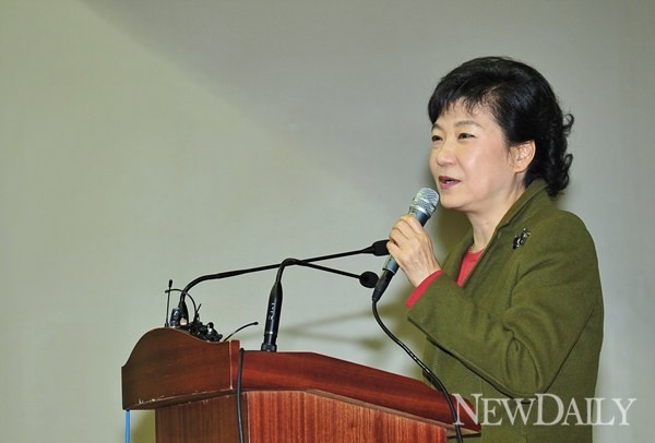 ▲ 새누리당 박근혜 대통령 후보는 23일 단독으로 TV토론회를 연다. ⓒ 정상윤 기자