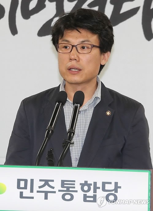 ▲ 민주통합당문재인 대선후보 캠프 진성준 대변인(자료사진)