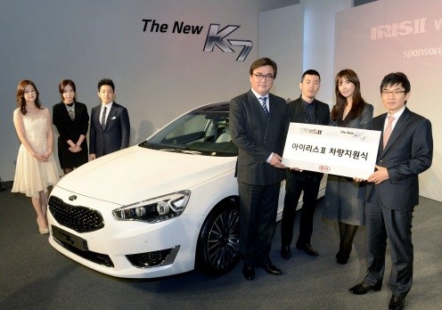 ▲ ⓒ왼쪽부터 배우 유민, 임수향, 이범수, 태원엔터테인먼트 정태원 대표, 배우 장혁, 이다해, 기아차 국내마케팅실장 서춘관 상무.