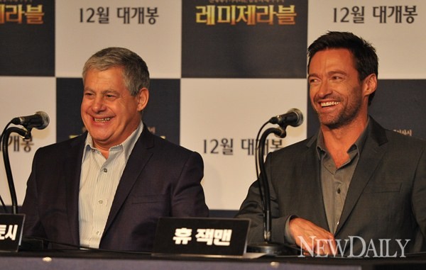 ▲ 간담회에 참여한 휴잭맨과 카메론 맥킨토시 감독ⓒ이종현기자