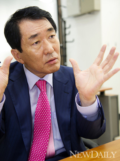 ▲ 새누리당 안상수 가계부채특별위원장 ⓒ뉴데일리