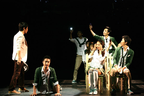 ▲ 뮤지컬 '완득이' 교실 속 한 장면