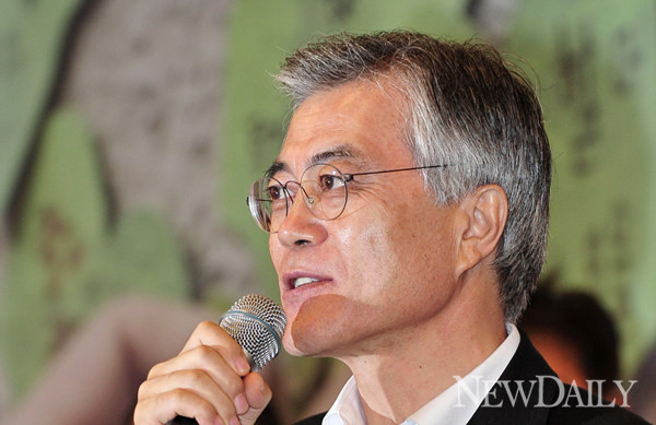 ▲ 김대중 대통령 재임 당시 비서실장을 지낸 한광옥 새누리당 국민대통합위원회 수석부위원장 ⓒ 뉴데일리