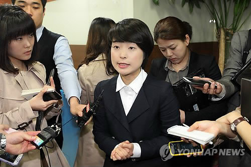 ▲ 지난 4.11총선에서 부산 사상에 출마했던 새누리당 손수조씨가 16일 오전 서울 영등포구 새누리당사에서 기자들의 질문에 답하고 있다. ⓒ 연합뉴스