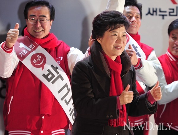 ▲ 유세 중인 박근혜 새누리당 대선 후보 ⓒ 정상윤 기자