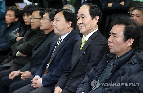 ▲ 침통한 모습의 이수호 후보 캠프.ⓒ 연합뉴스