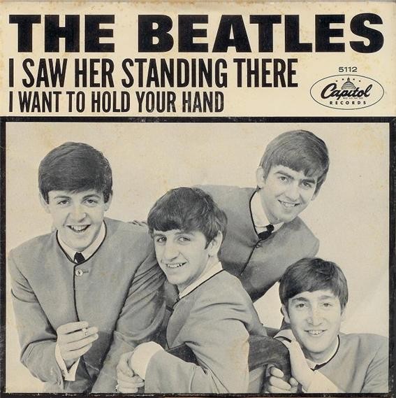 ▲ 비틀즈의 ‘I want to hold your hand’ 오리지널 싱글레코드 표지 (1963.11.29일 발매된 이제는 구하기 힘든 역사적인 명반)ⓒ소장자 이현표.