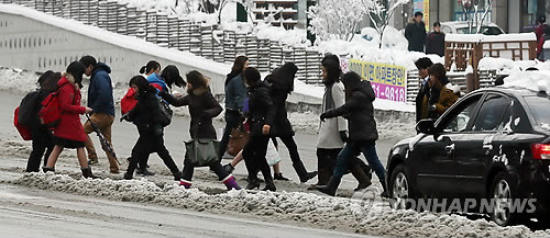▲ 4일 폭설이 훑고간 수도권. ⓒ 연합뉴스