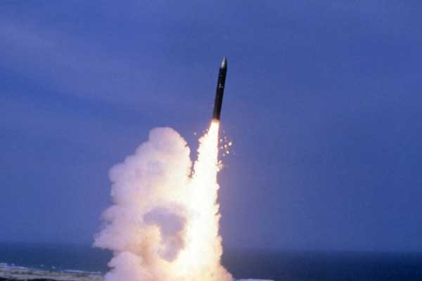 미국의 ICBM 피스키퍼 발사장면.