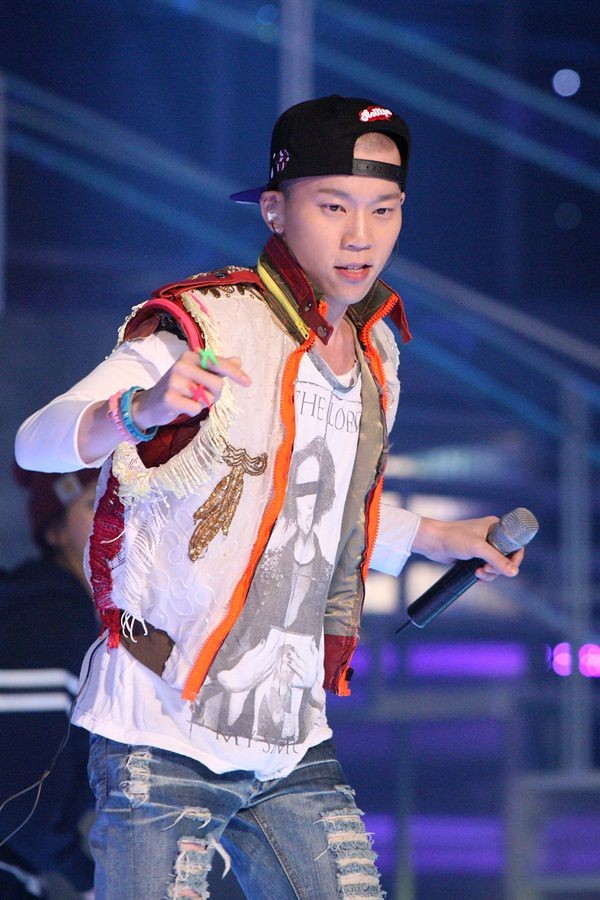 ▲ 지난 11일 암 투병 끝에 사망한 울랄라세션 임윤택(33)에 대한 추모열기가 뜨겁다.