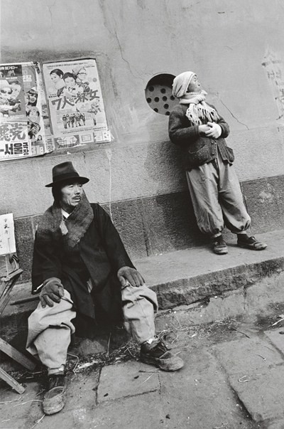 ▲ 중구 만리동 Malli-dong, Jung-gu, Gelatin silver print, 35.5×27.9cm, 1971 ⓒ 홍순태