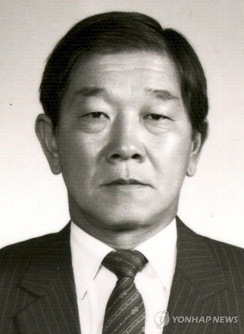 ▲ 최필립 이사장이 25일 부산일보를 통해 '존경하는 국민 여러분, 그리고 언론인 여러분'이라는 제목의 팩스 전송문을 각 언론사에 보내 사임 의사를 밝혔다. ⓒ 연합뉴스