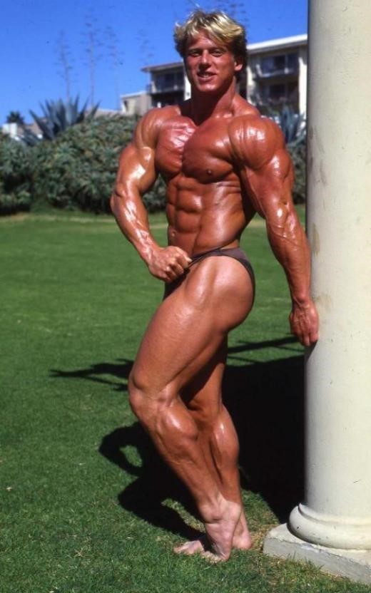 ▲ ⓒ페이스북에 올라온 젊은 시절 모습.