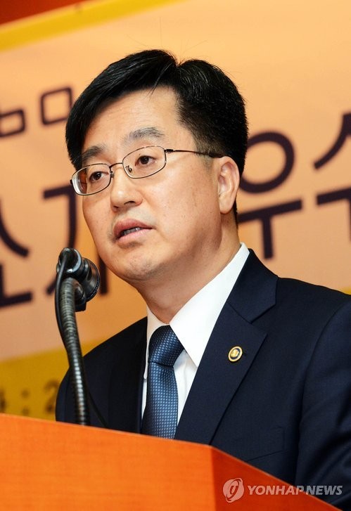 ▲ 왼쪽부터 남재준 국정원장 내정자, 신제윤 금융위원장 내정자, 김동연 국무조정실장 내정자 ⓒ 연합뉴스