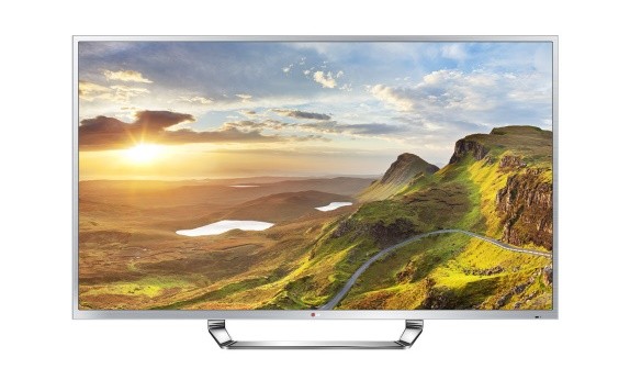 ▲ ⓒ왼쪽부터 TUV 라인란드 한국 지사장 카스텐 리네만, LG전자 TV연구소장 박상희 상무.