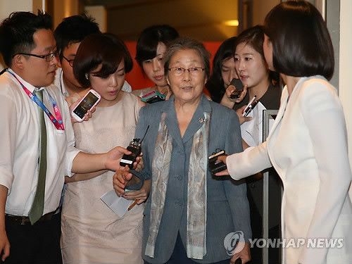 ▲ ‘안철수재단’이 최근 이름을 ‘동그라미재단’으로 변경했다. 사진은 신임 김영 이사장 전임인 박영숙 이사장. ⓒ 연합뉴스