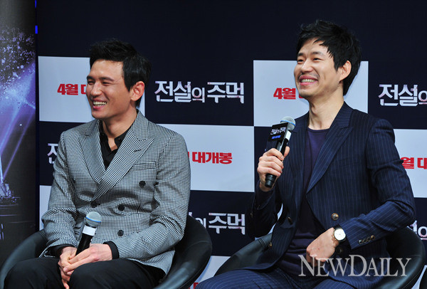 ▲ 영화'전설의 주먹' 제작발표회에 참석한 황정민, 유준상ⓒ이종현 기자