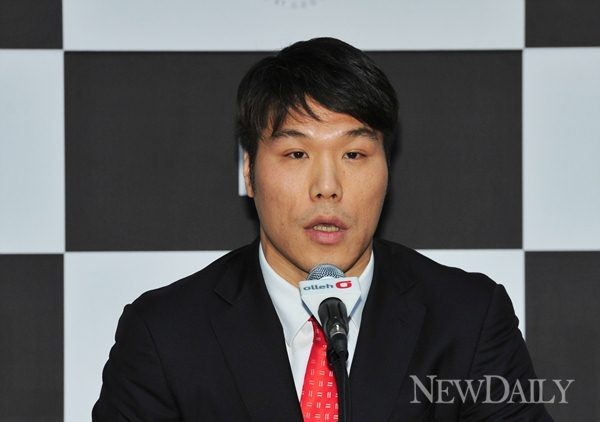 ▲ 은퇴 기자회견에 참석한 서장훈ⓒ이종현 기자