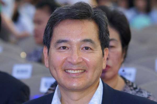 ▲ 김병관 후보에게 꾸준히 자진사퇴를 종용한 심재철 새누리당 의원.