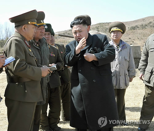 ▲ 북한 김정은이 평안남도 지역에 있는 11군단(舊 경보교도지도국·일명 '폭풍군단') 산하 특수부대를 시찰하는 모습. ⓒ연합뉴스