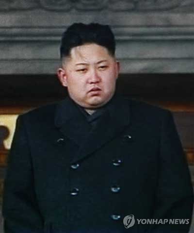 ▲ "아, 이게 아닌데…." 김정은의 행동은 그의 애비가 하던 [대남협박]을 그대로 답습하고 있다. [사진: 연합뉴스]