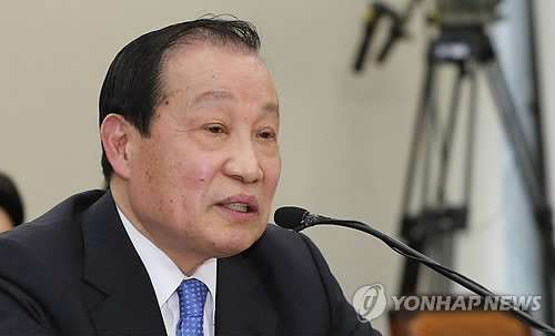 ▲ ▲이경재 방송통신위원장 후보자가 미래창조과학방송통신위 인사청문회에서 의원들의 질의에 답변하고 있다. ⓒ 연합뉴스