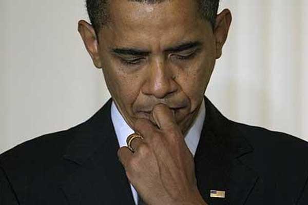 ▲ "하…. 정은이 저 자식 때문에…." 오바마 행정부 입장에서는 우리나라에 전술핵무기 재배치를 하기도, 핵무장에 동의하기도 어려운 상황이다.