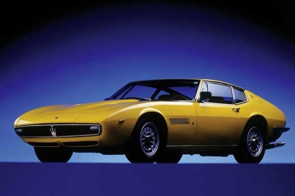 ▲ 마세라티 '기블리' 1세대. 1967년에 태어나 큰 인기를 얻었다.