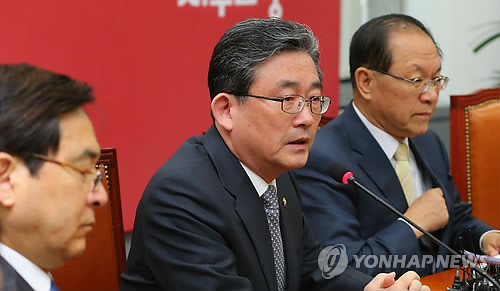 ▲ 이한구 새누리당 원내대표가 22일 오전 국회에서 열린 최고위원회의에서 발언하고 있다. ⓒ연합뉴스