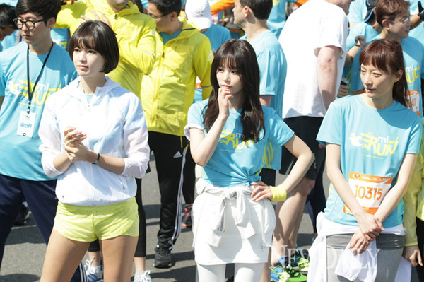 ▲ 왼쪽부터 정가은, 남규리, 조은지. 일부 연예인도 이날 참가했다.ⓒ아디다스 제공