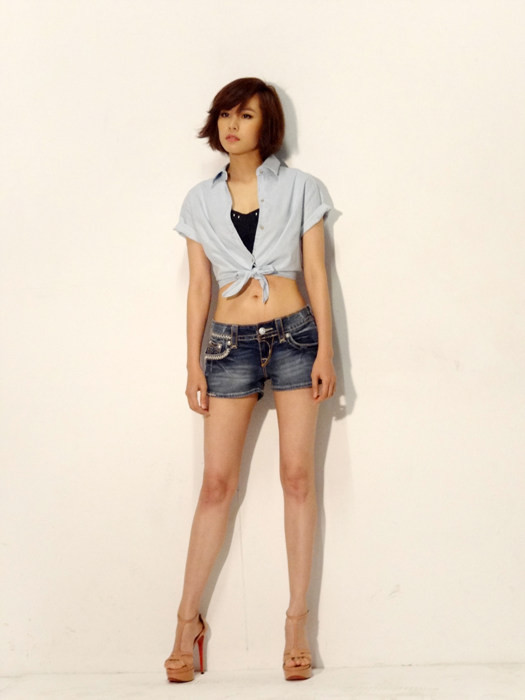 ▲ '락 리바이벌' 화보 촬영-패션매거진 코스모폴리탄ⓒ판타지오