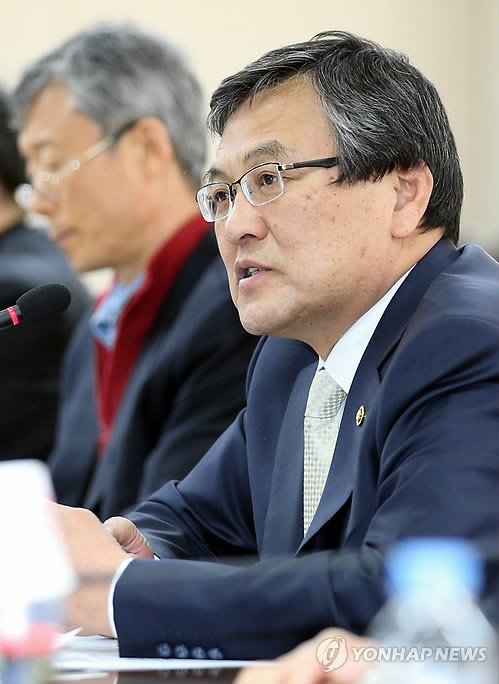 ▲ 창조경제 자문위원회 회의에 참석한 최문기 장관ⓒ연합뉴스