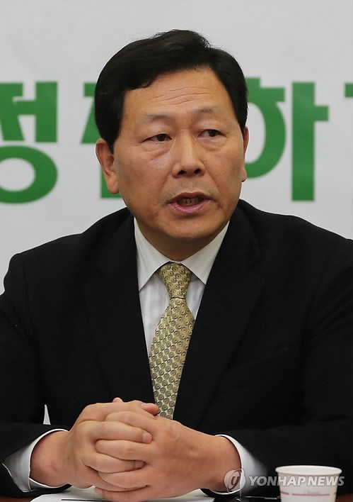 ▲ 2일 진보정의당을 탈당한 강동원 의원. ⓒ연합뉴스