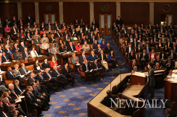 ▲ 박근혜 대통령이 8일 미국 하원 본회의장에서 연설하고 있다. ⓒ 연합뉴스