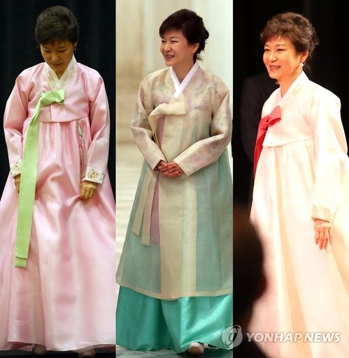 ▲ 박근혜 대통령이 미국 방문 기간동안 선 보인 한복 패션.   사진 오른쪽부터 지난 5일 오후(현지시간) 뉴욕 아스토리아호텔 그랜드볼륨에서 열린 뉴욕동포 간담회, 7일 오후(현지시간) 워싱턴 스미스소니언 박물관에서 열린 한미동맹 60주년 기념만찬, 8일 오후(현지시간) 로스앤젤레스 리츠칼튼호텔에서 열린 동포간담회에 한복을 입고 참석한 박근혜 대통령. ⓒ 연합뉴스