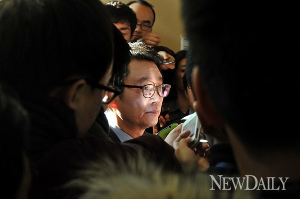 ▲ 박근혜 대통령의 방미를 수행하던 윤창중 대변인이 경질된 것과 관련해 청와대는 10일 긴급회의를 열었다.  자료사진. ⓒ 이종현 기자.