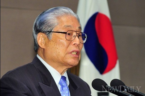 ▲ 이도형  발행인이 세미나에 앞서 인사말을 하고 있다.