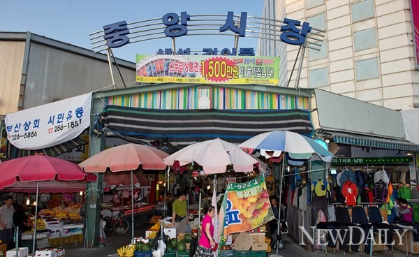 ▲ 대전중앙시장 생선골목 입구, 시장 입구가 여러개 있다 ⓒ정상윤