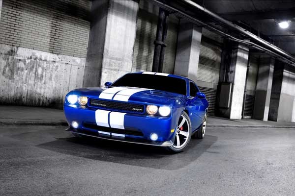 ▲ 크라이슬러 산하 브랜드 '닷지'의 머슬카 '챌린저' SRT8 392 모델.
